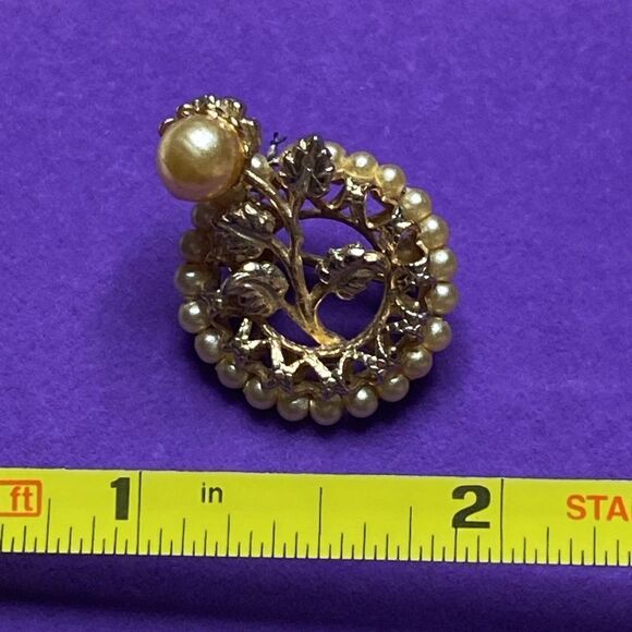 💛 Vintage Gold Plated Coro Pearl Brooch - Picture 5 of 5